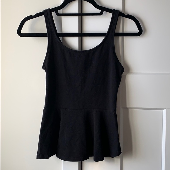 💙3/$30 | EXPRESS black zip back peplum top - Picture 2 of 4